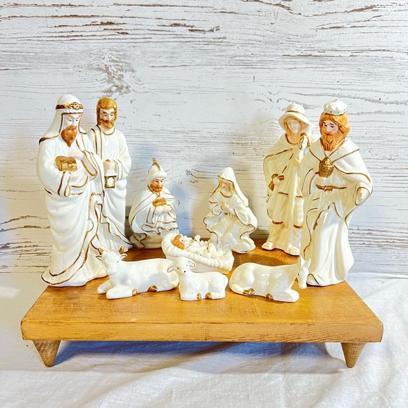 Other - Nativity figurines gold white Jesus ceramic decor Christmas holiday